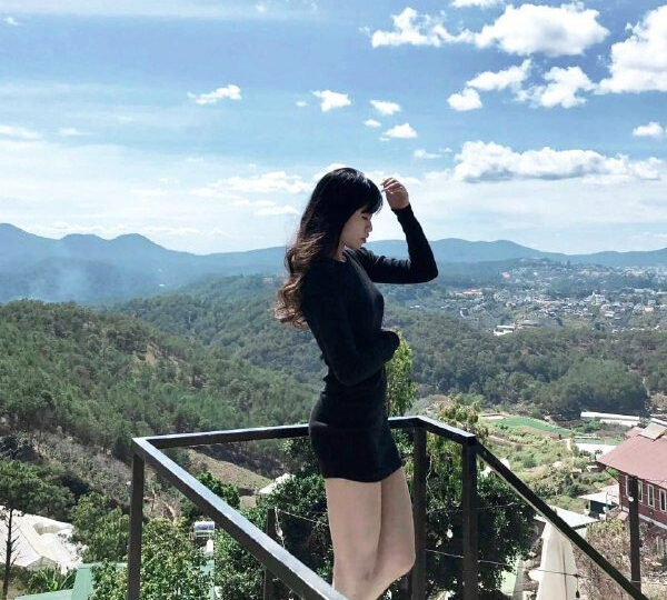 Ảnh 14 của Em gái xăm trổ chân dài có cái lồn múp hạt le to (Full Clip + Pic)