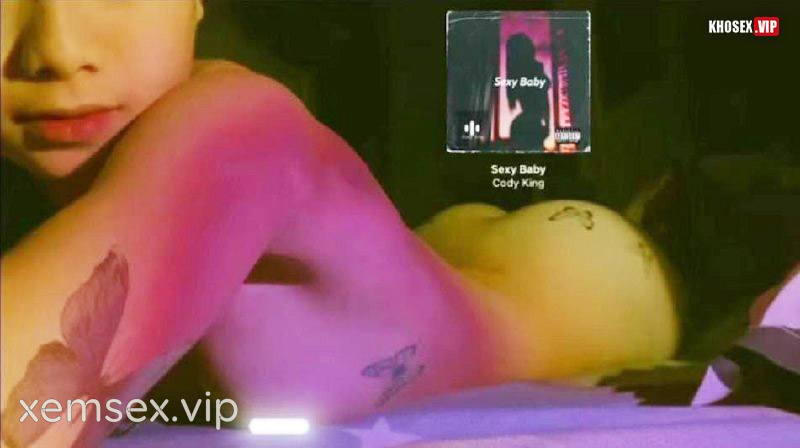 full-clip-tiktoker-louis-pham-mong-to-dang-nuot-lo-clip-sex-dit-nhau-khau-dam-bi-ban-trai-doggy-phanh-phach-hinh-04